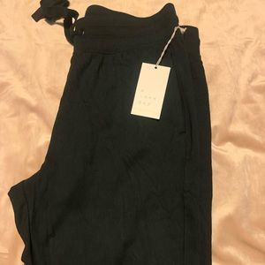 Women’s sweatpants